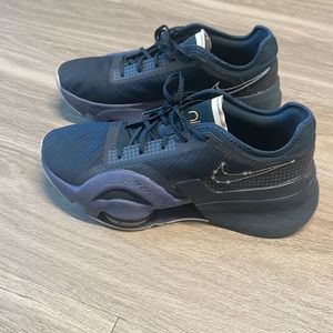 NIKE AIR ZOOM SUPERREP 3 - size 9